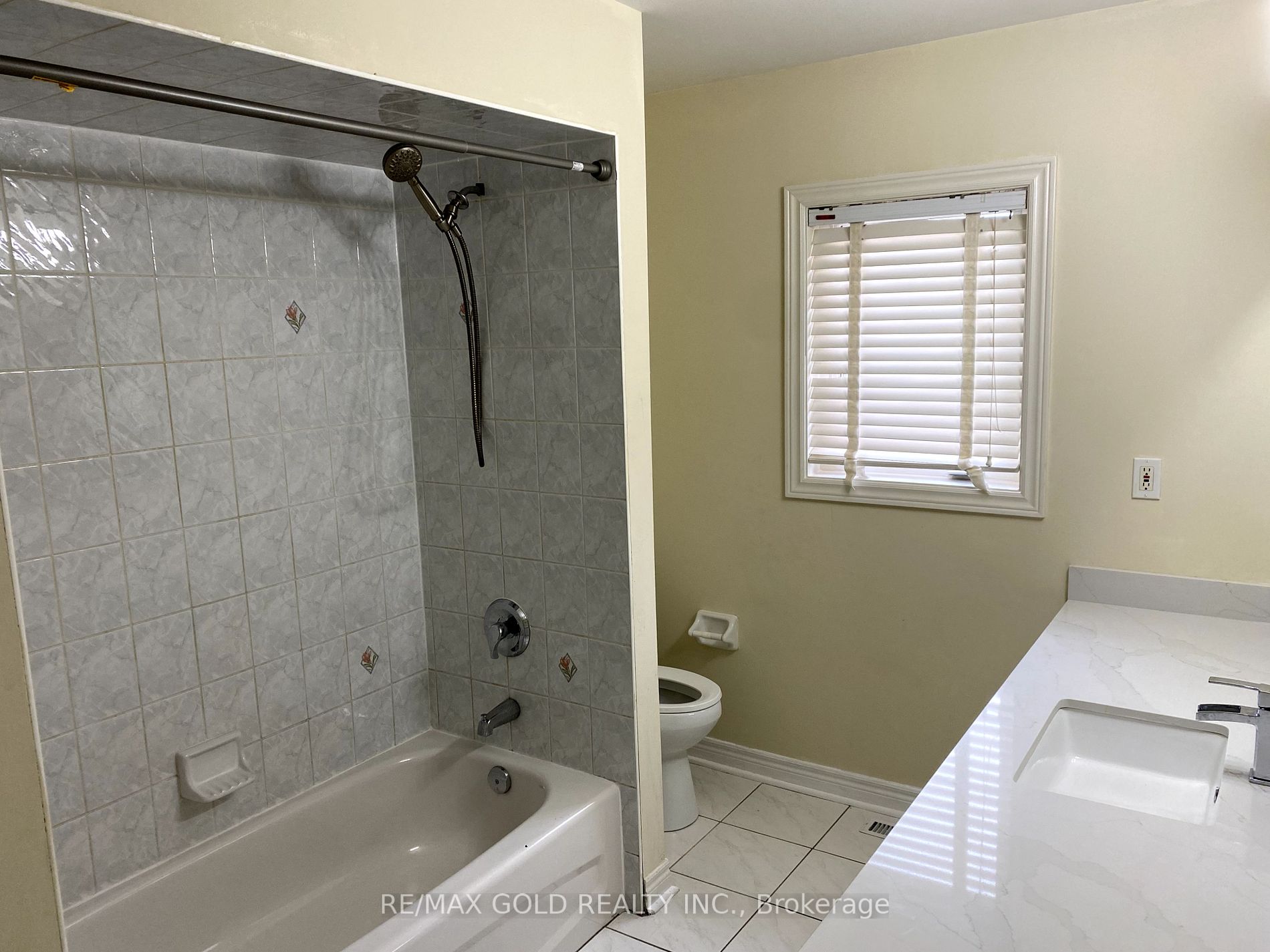 16 Moss Creek Ct Property Photo 32