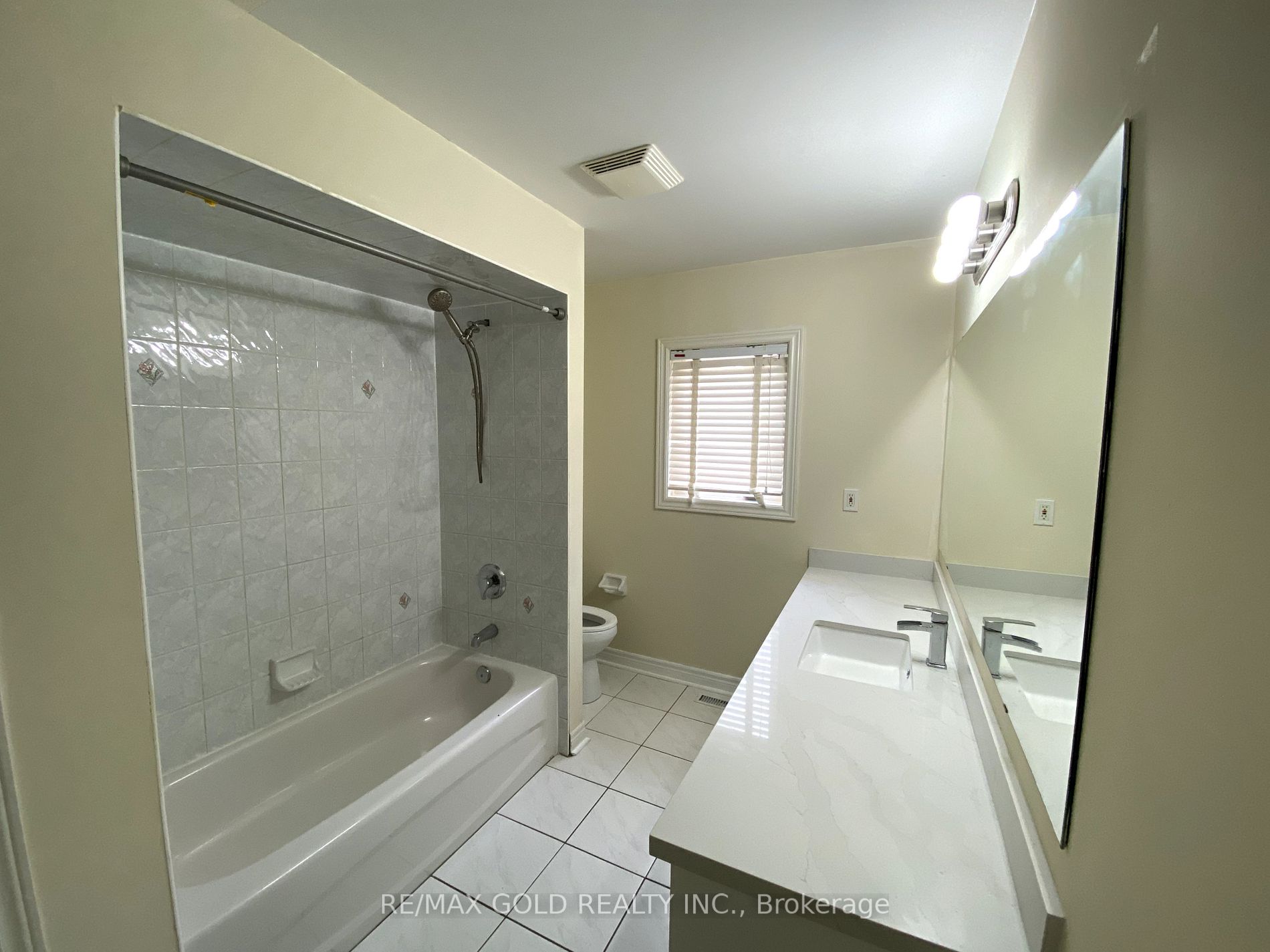 16 Moss Creek Ct Property Photo 33