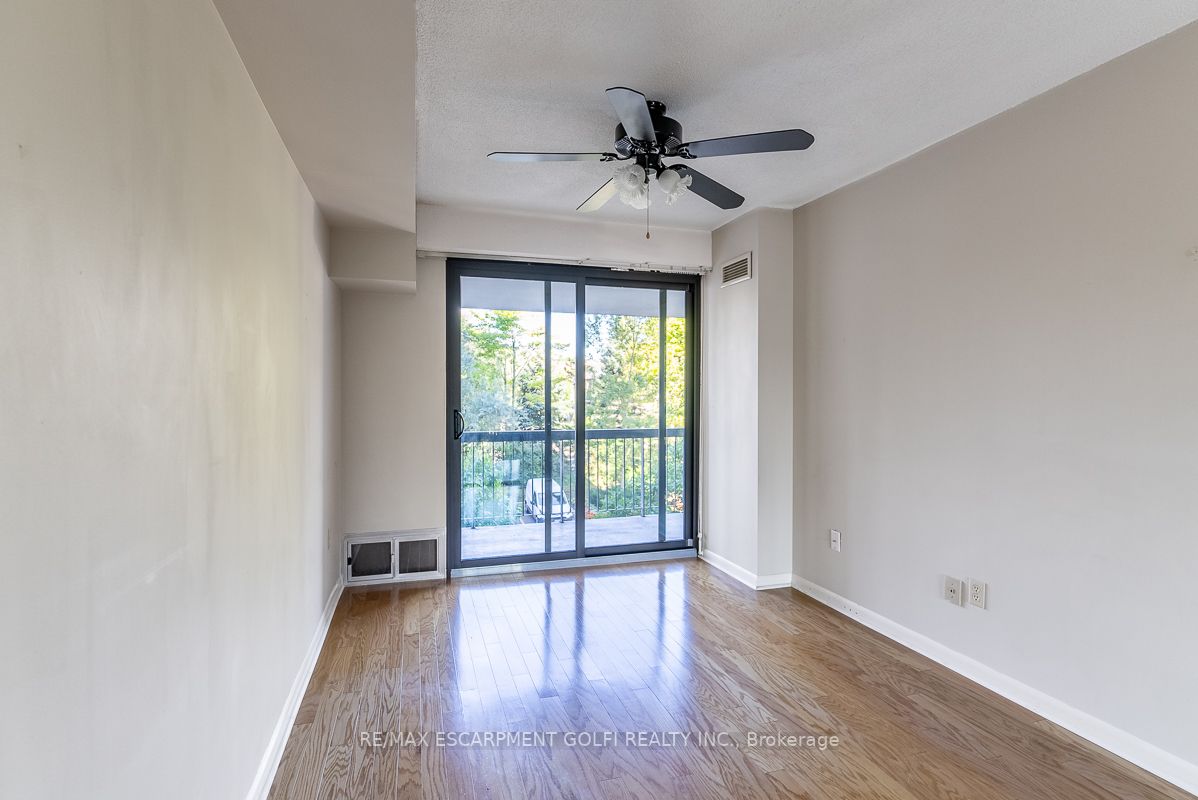 2185 Marine Dr 6 Property Photo 19