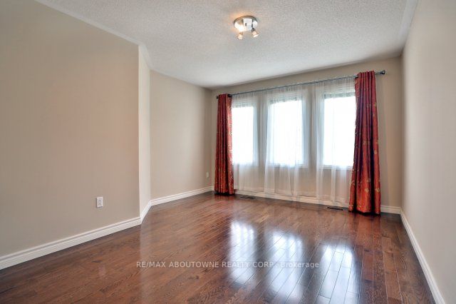 2532 Banfield Rd Property Photo 13