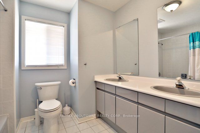 2532 Banfield Rd Property Photo 15