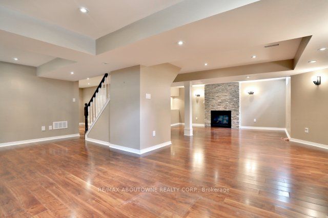 2532 Banfield Rd Property Photo 16