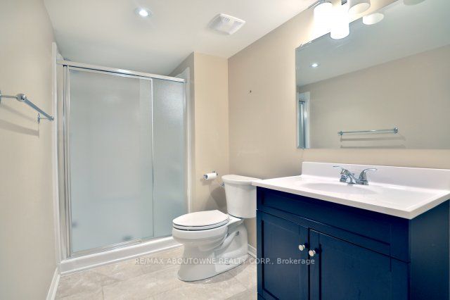 2532 Banfield Rd Property Photo 18