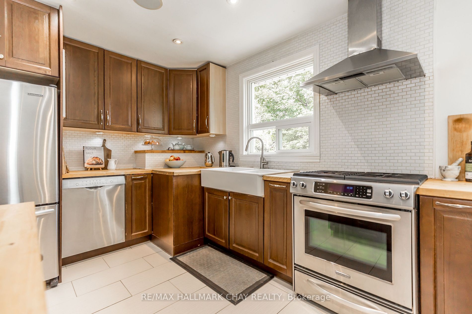 34 Cynthia Rd Property Photo 10