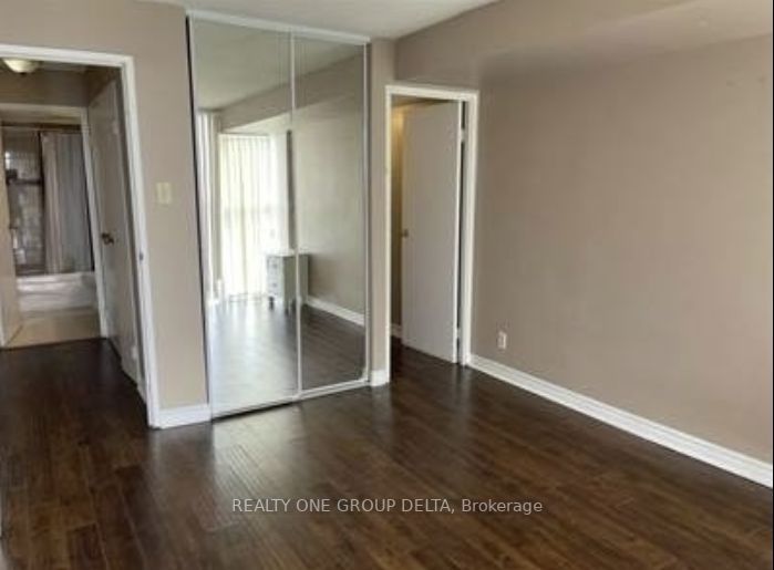 35 Trailwood Dr Property Photo 18