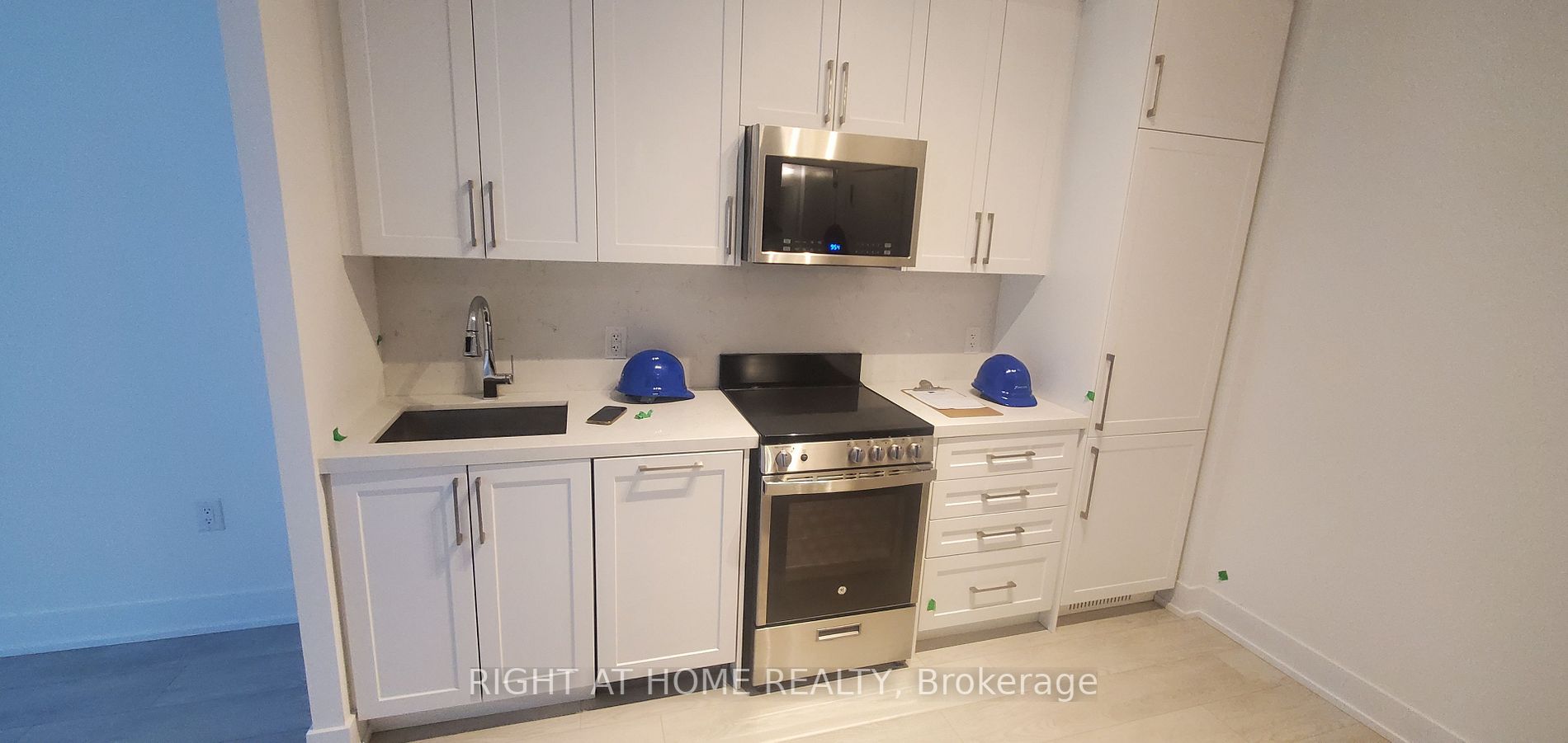 2450 Old Bronte Rd Property Photo 7