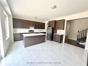 6 Eastman Dr Property Photo 5