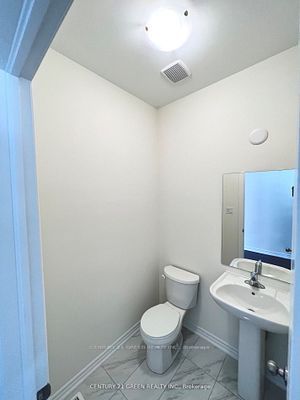 6 Eastman Dr Property Photo 6