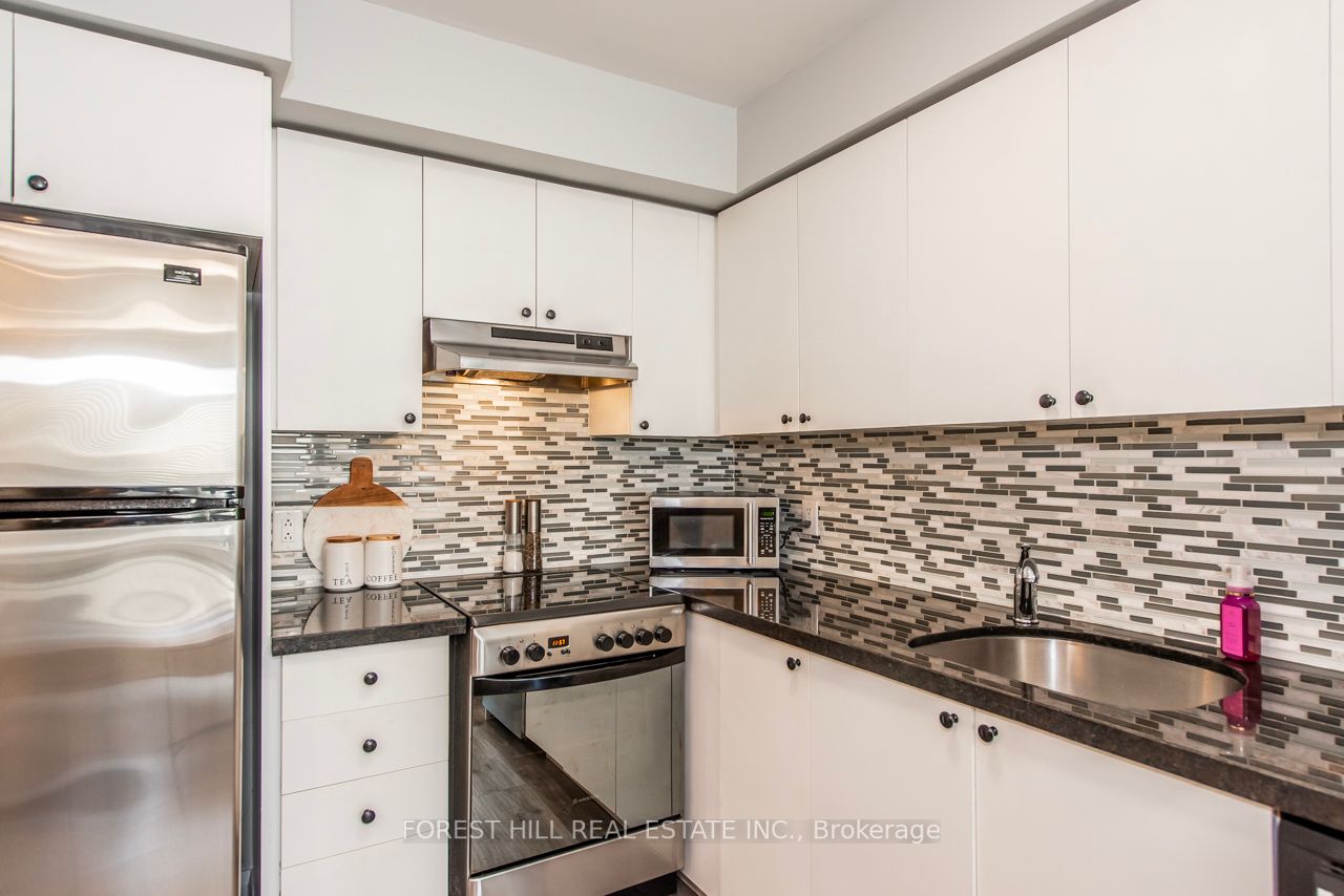 4975 Southampton Dr 35 Property Photo 10