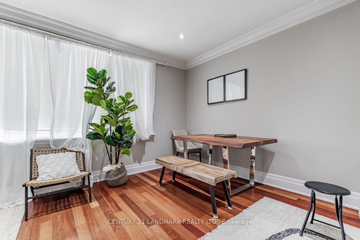 2615 Keele St 6 Property Photo 11