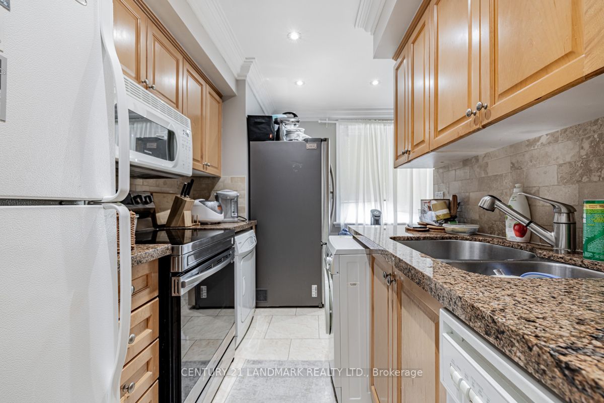 2615 Keele St 6 Property Photo 15