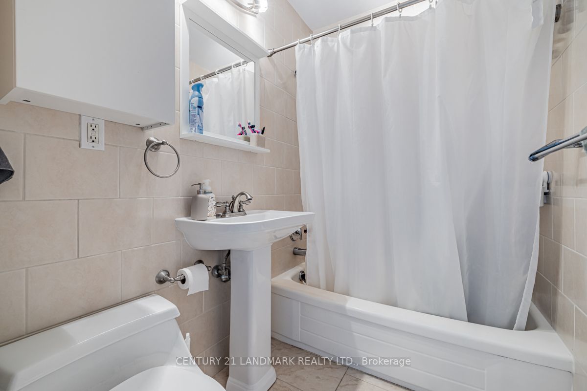 2615 Keele St 6 Property Photo 21