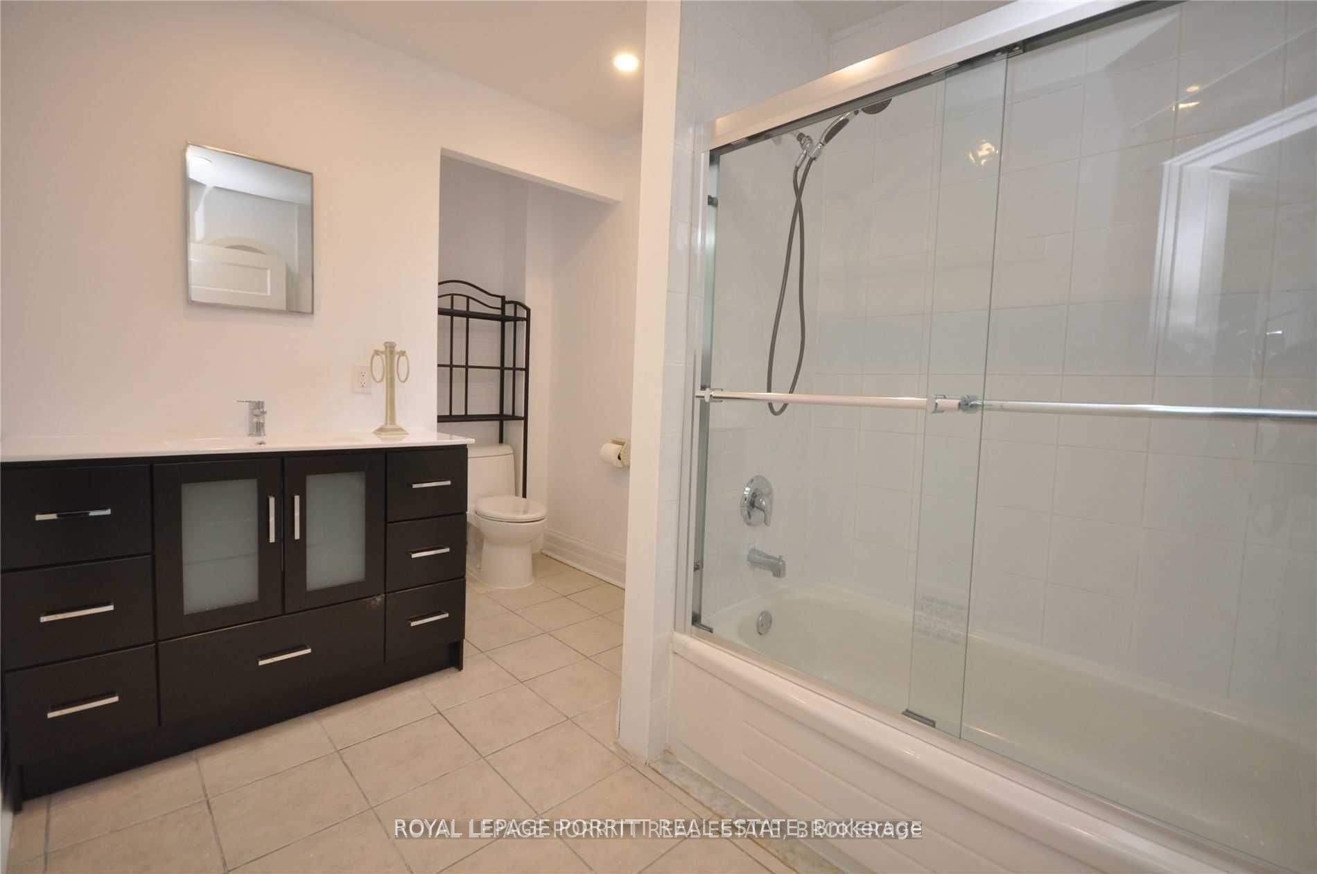 24 Ash Cres Property Photo 10
