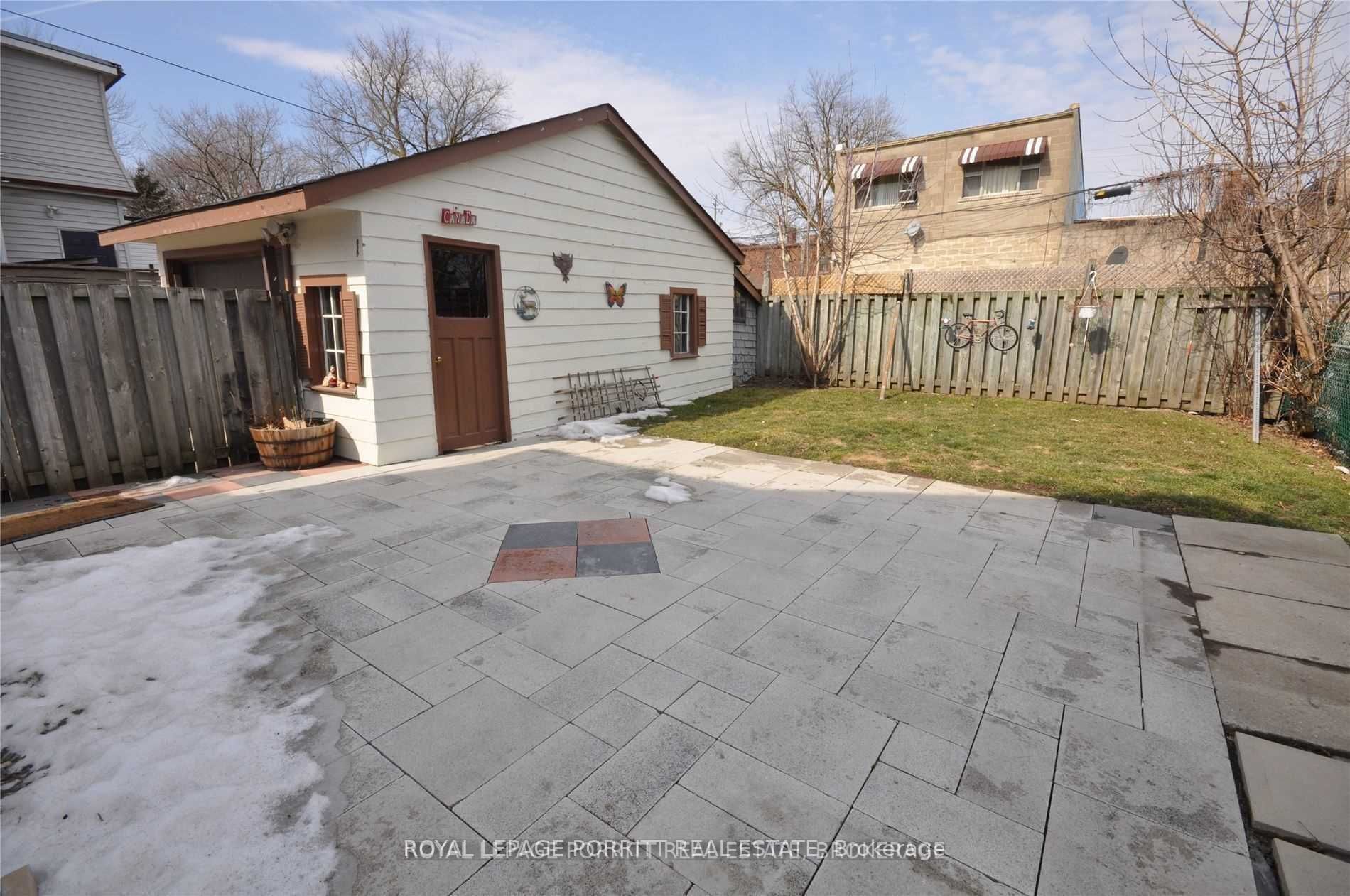 24 Ash Cres Property Photo 15