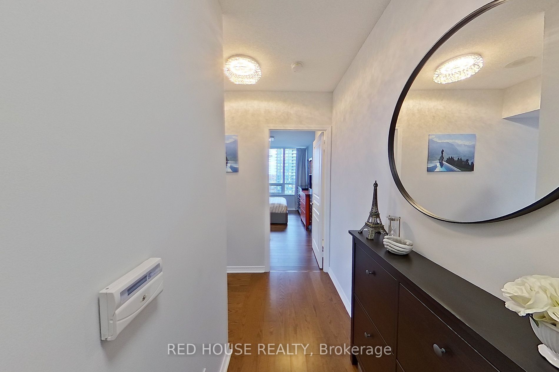 2240 Lake Shore Blvd W 4 Property Photo 7