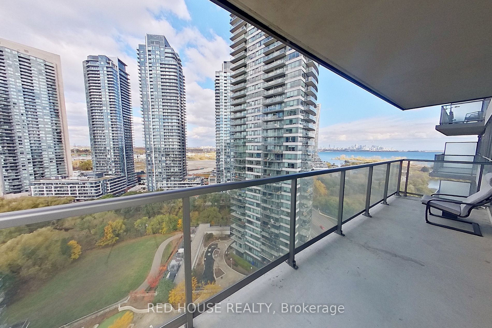 2240 Lake Shore Blvd W 4 Property Photo 24