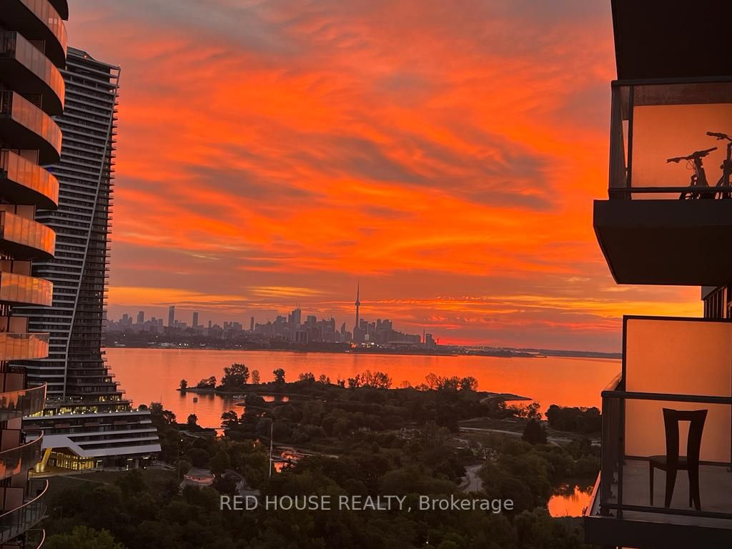 2240 Lake Shore Blvd W 4 Property Photo 28