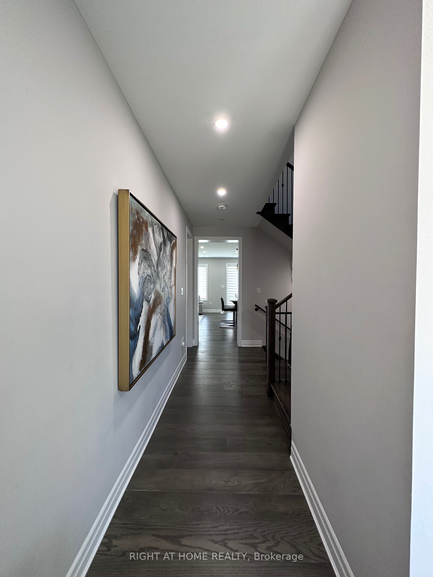 483 Violet Gate Property Photo 12