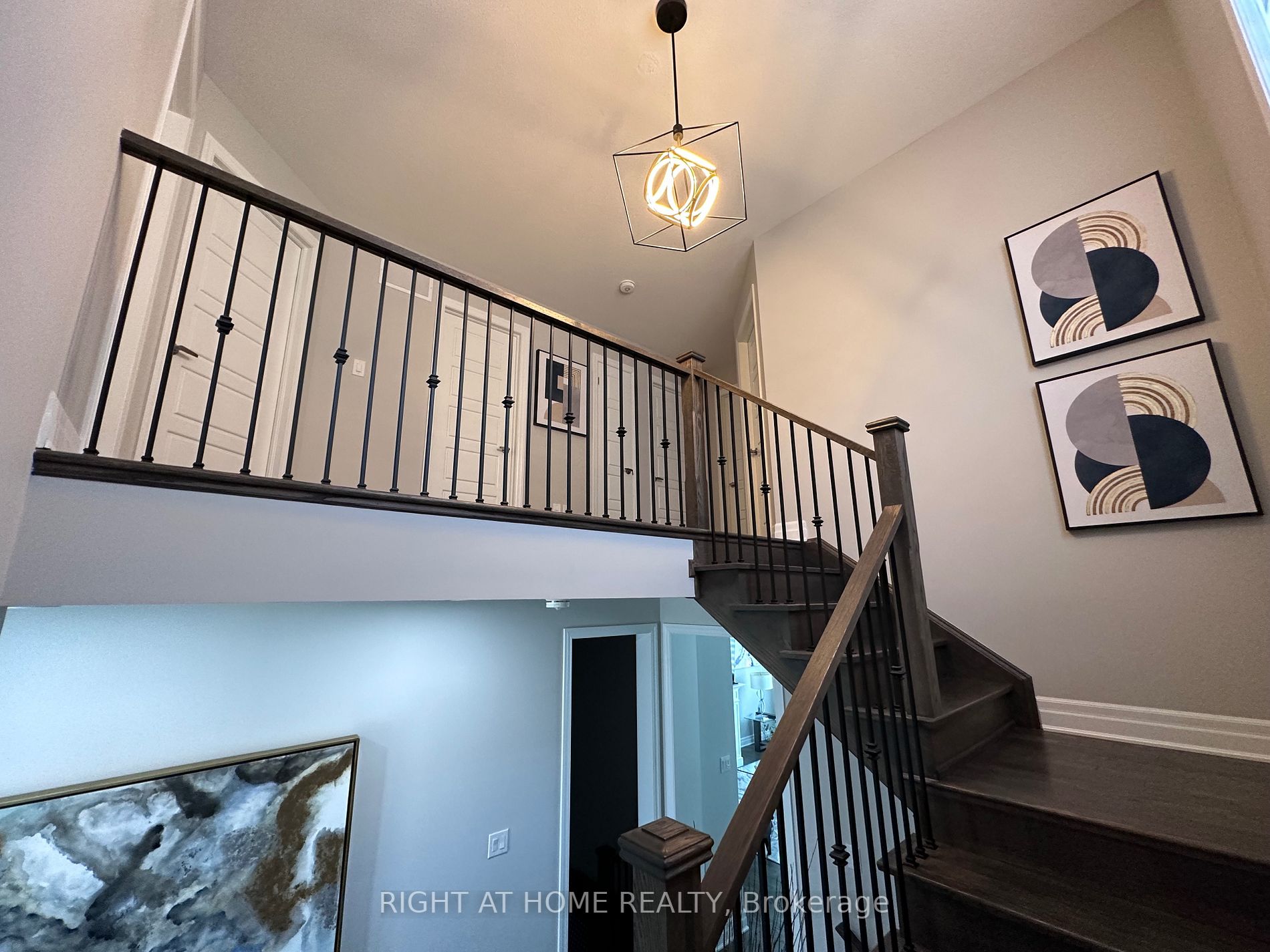 483 Violet Gate Property Photo 18