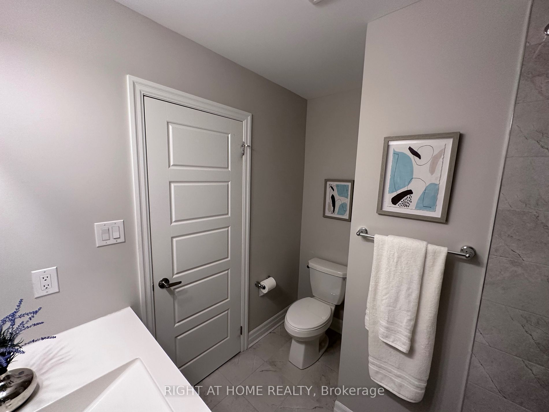 483 Violet Gate Property Photo 20