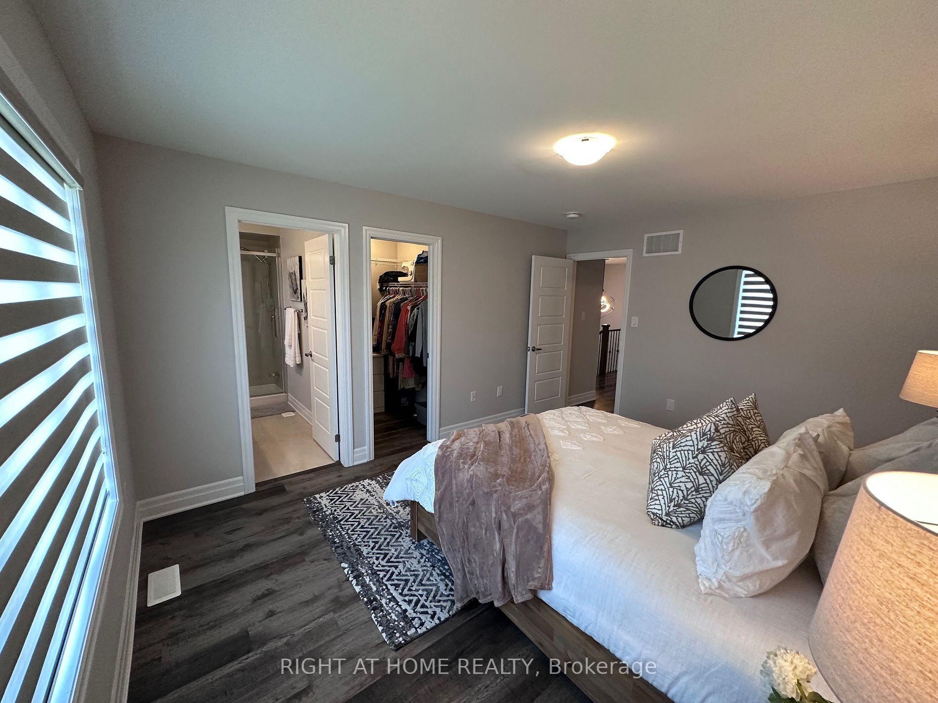 483 Violet Gate Property Photo 26