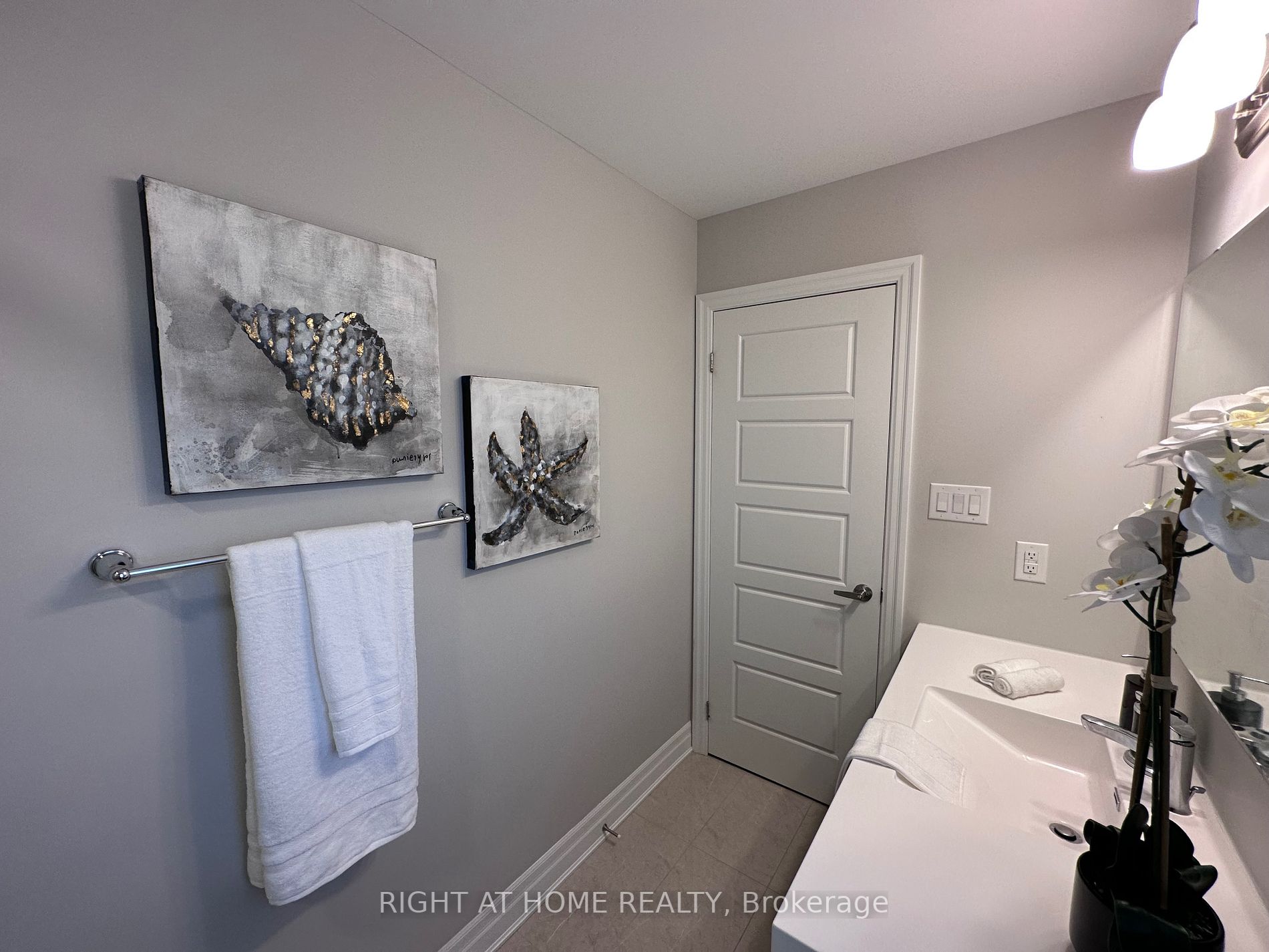 483 Violet Gate Property Photo 29