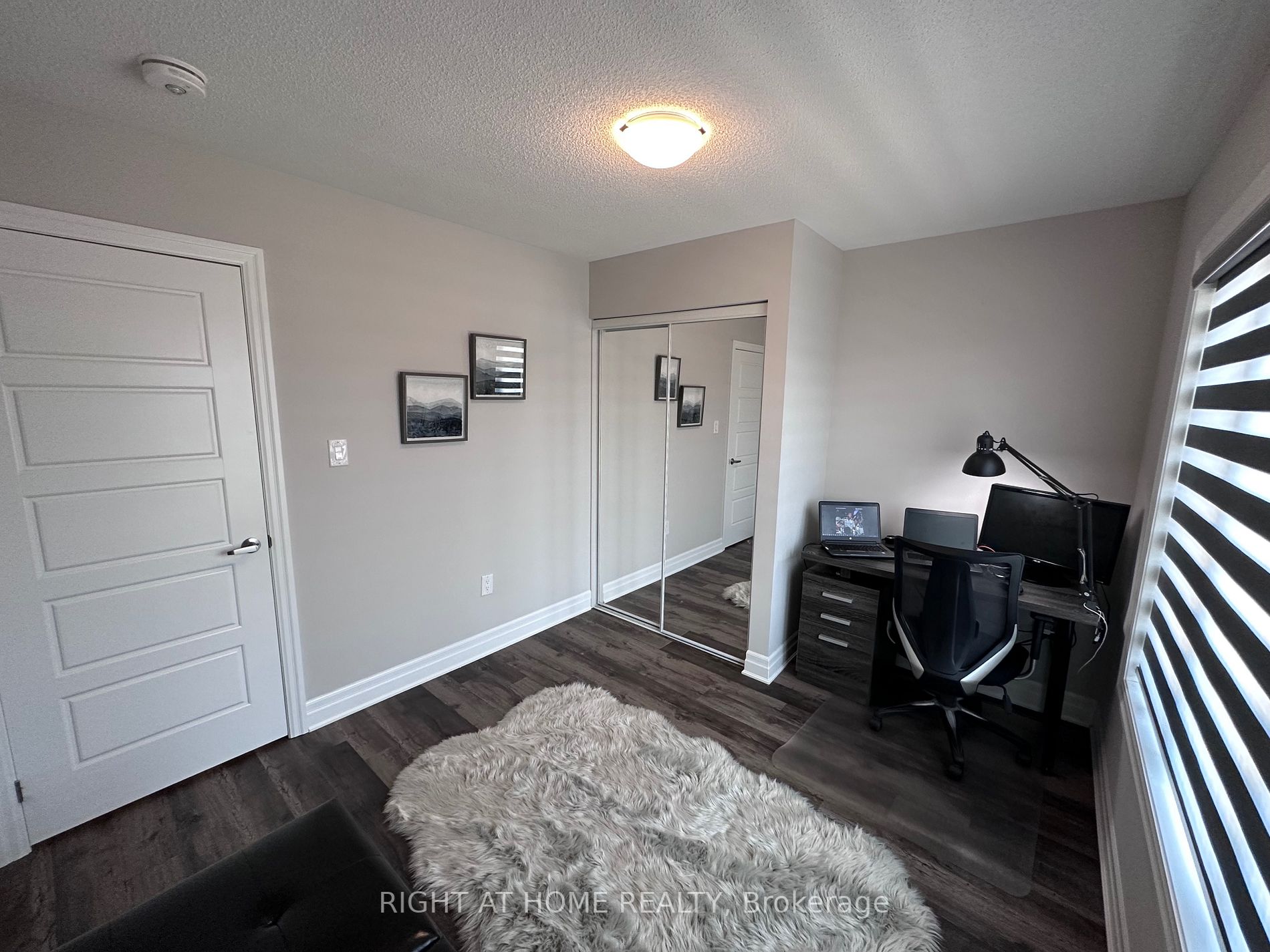 483 Violet Gate Property Photo 33