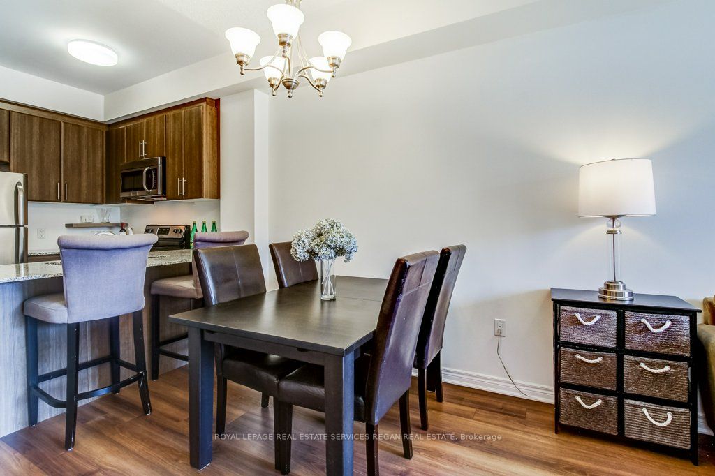 216 Oak Park Blvd Property Photo 16