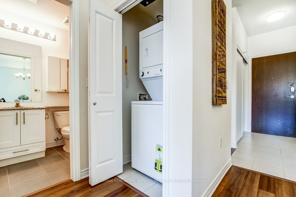 216 Oak Park Blvd Property Photo 22