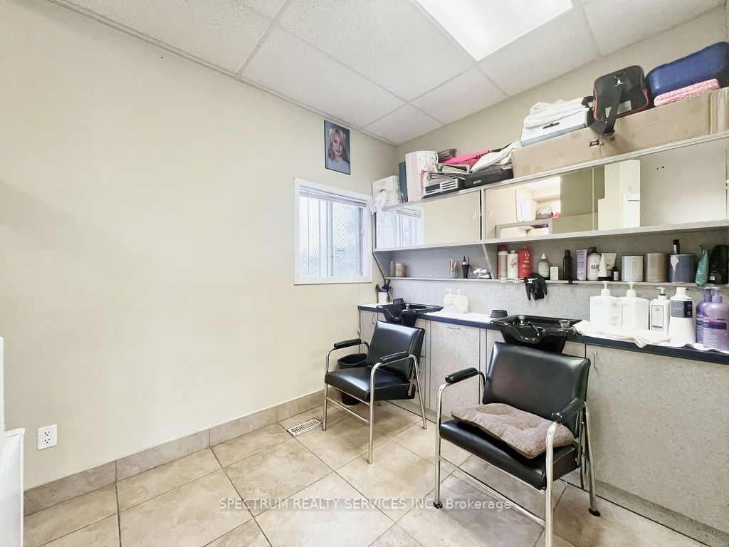 2956 Islington Ave Property Photo 13