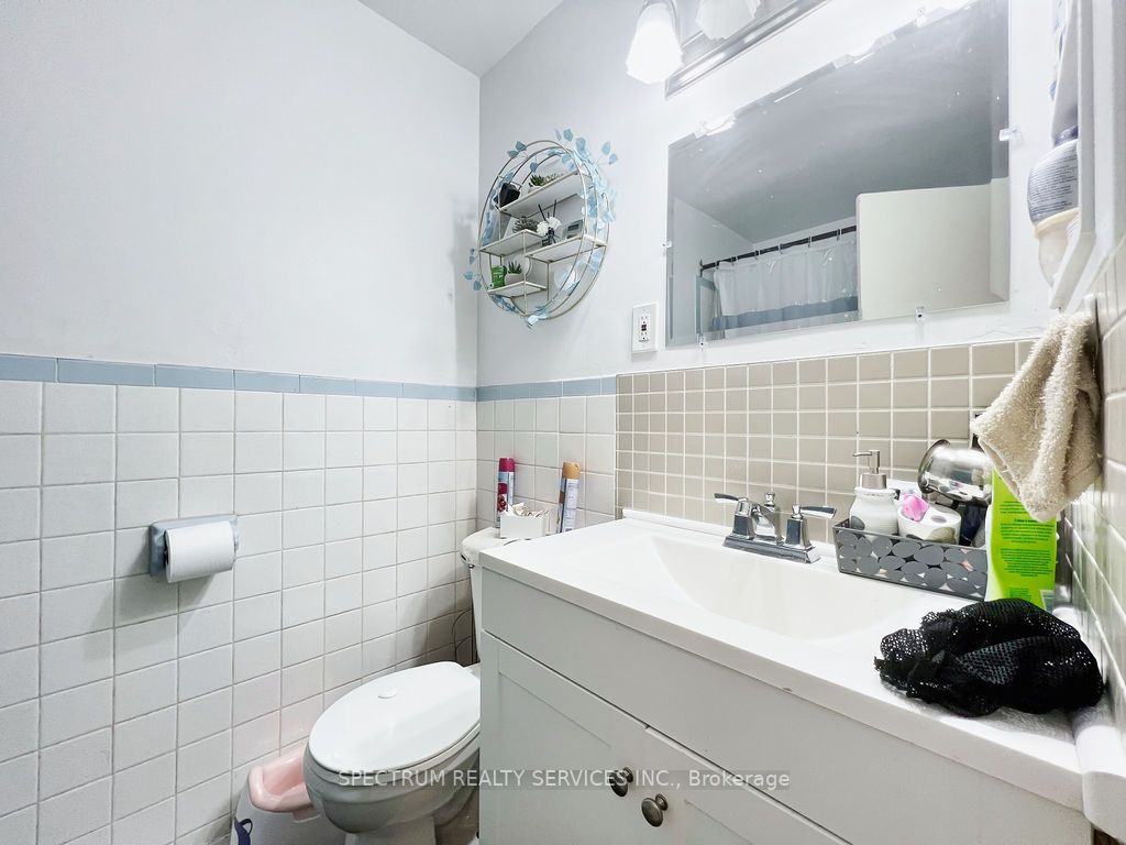 2956 Islington Ave Property Photo 22