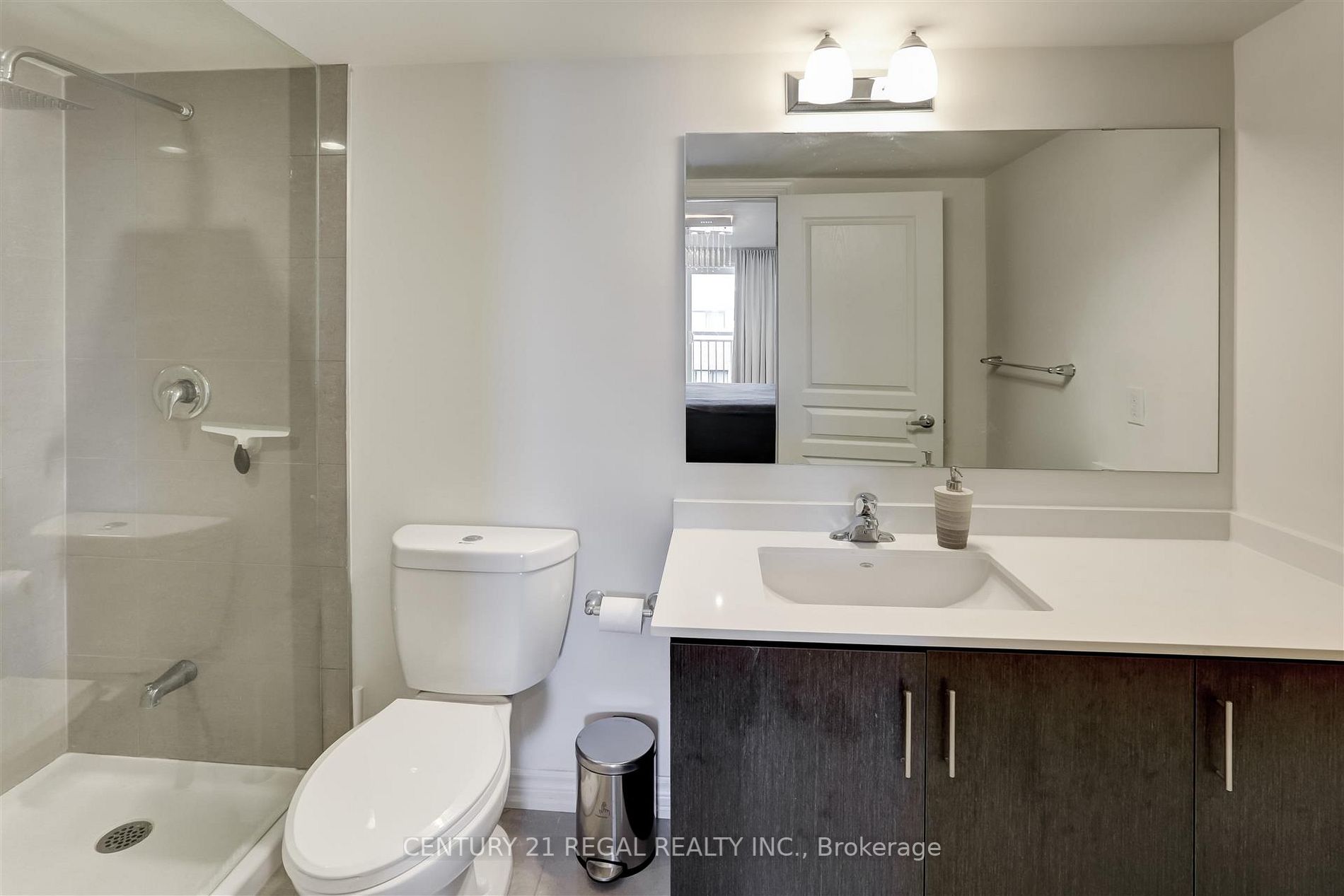 90 Eastwood Park Gdns 127 Property Photo 22