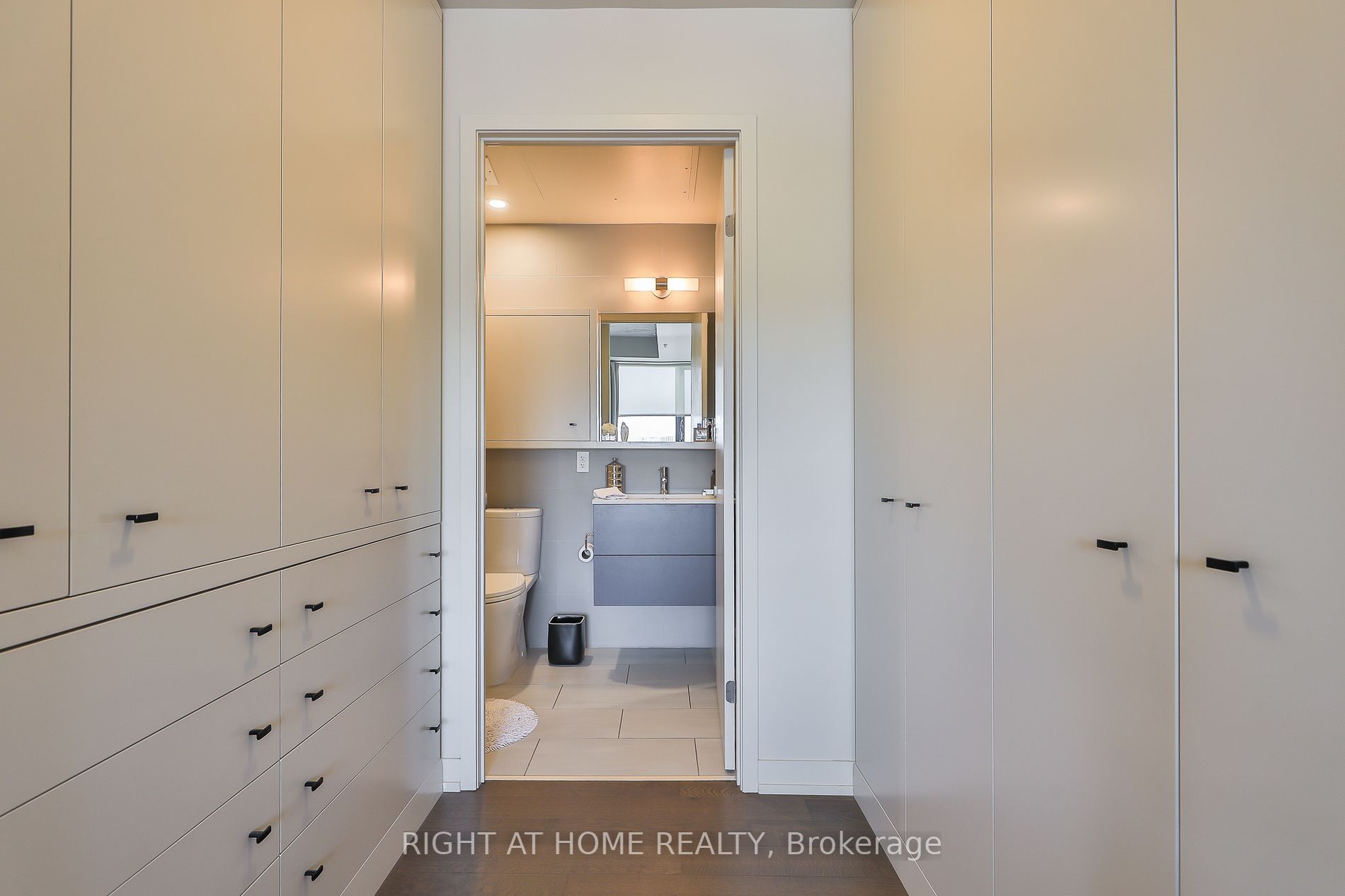 530 Indian Grve 10 Property Photo 21