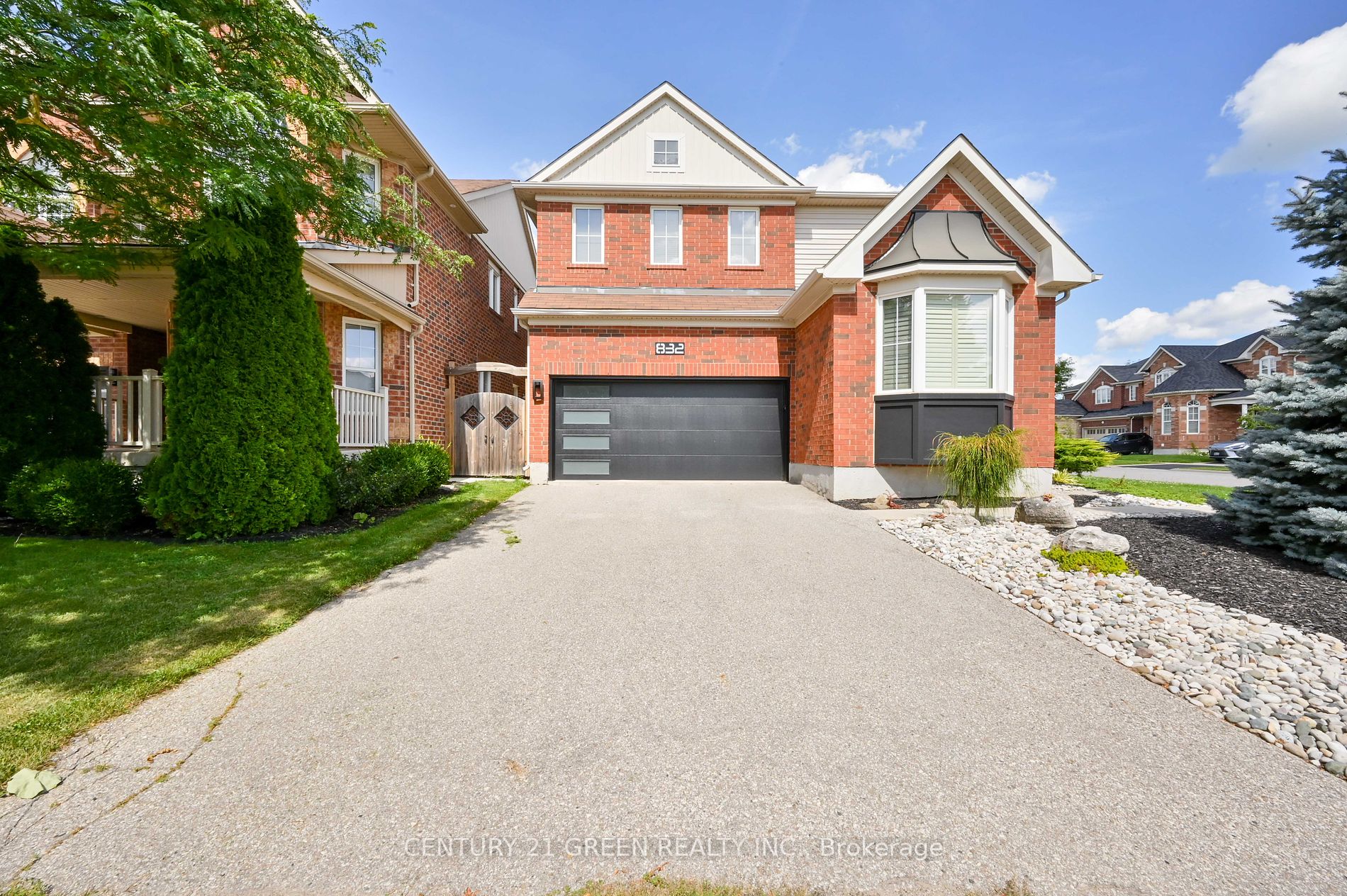 832 Rayner Crt Property Photo 4