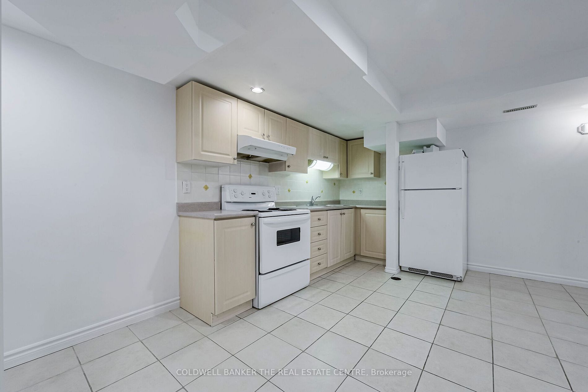 57 Fairview Rd W Property Photo 30