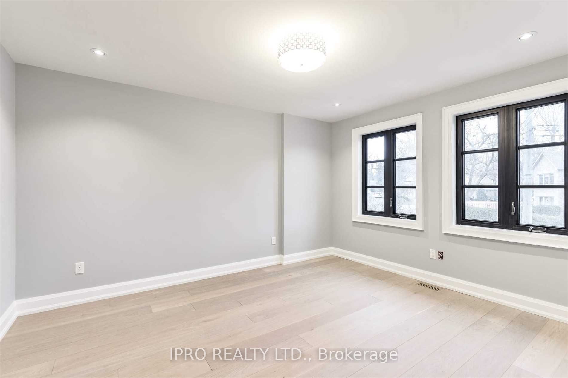 9 Donnybrook Lane Property Photo 14