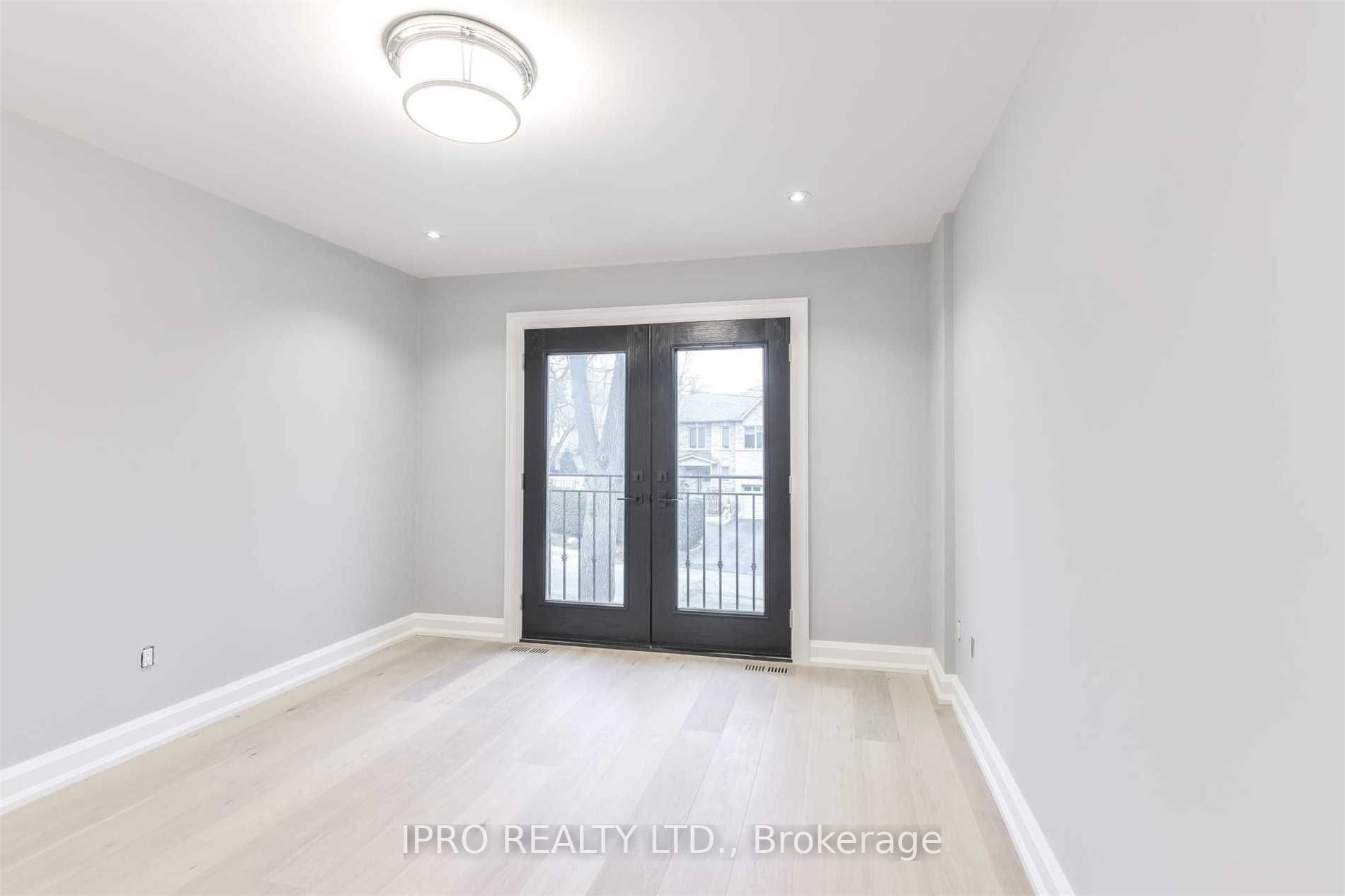 9 Donnybrook Lane Property Photo 16