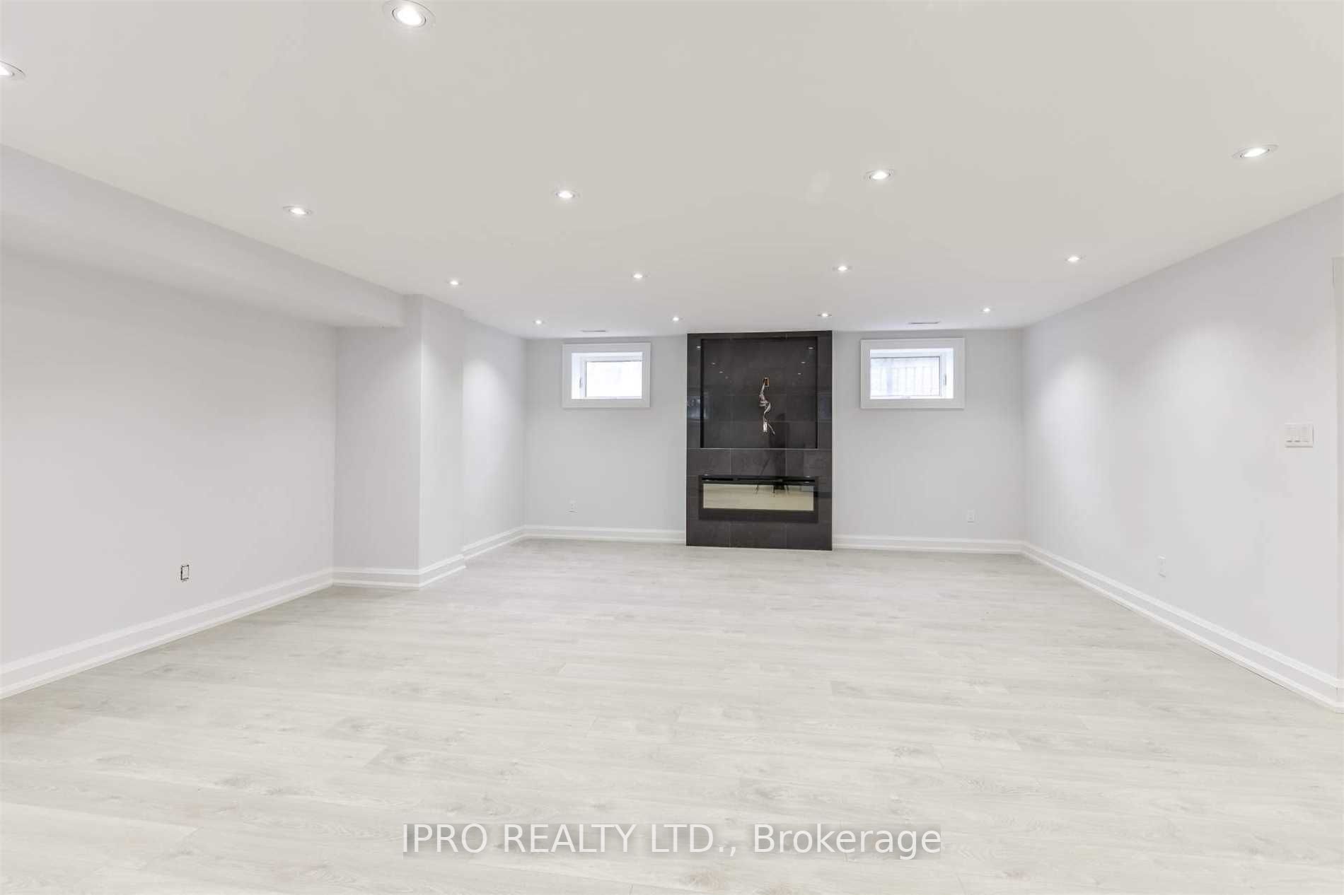 9 Donnybrook Lane Property Photo 18