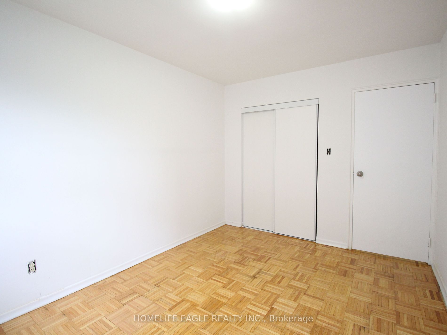 2049 Prospect St E 61 Property Photo 14