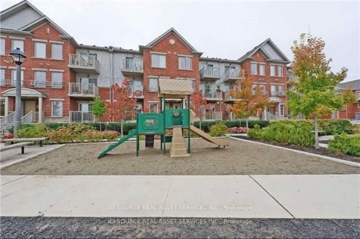 3250 Bentley Dr 26 Property Photo 17