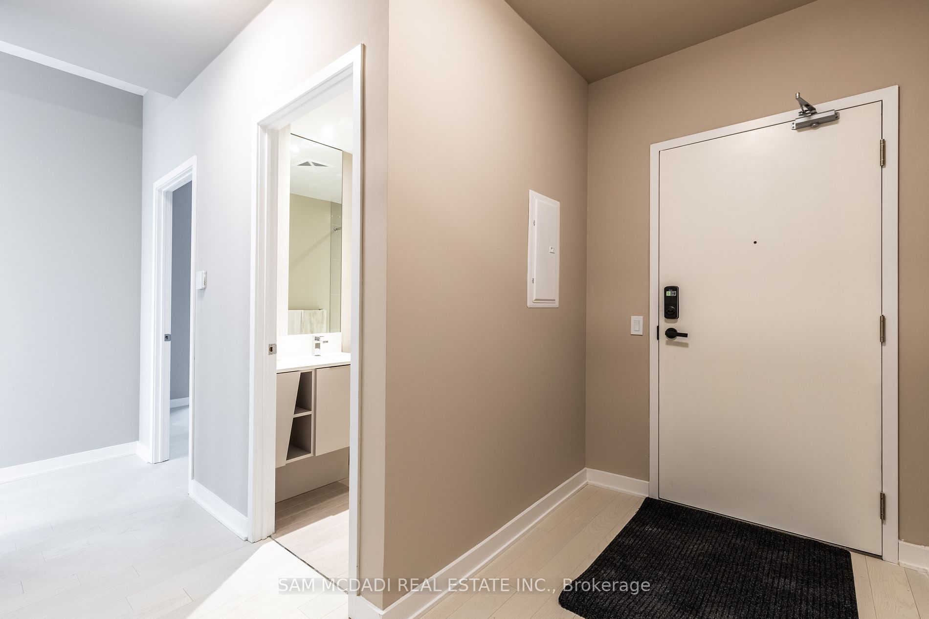 3900 Confederation Pkwy 3 Property Photo 2