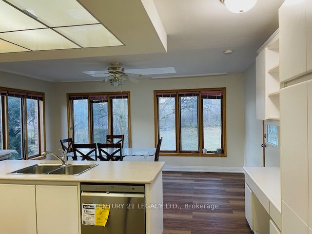 30 Beechwood Cres Property Photo 14