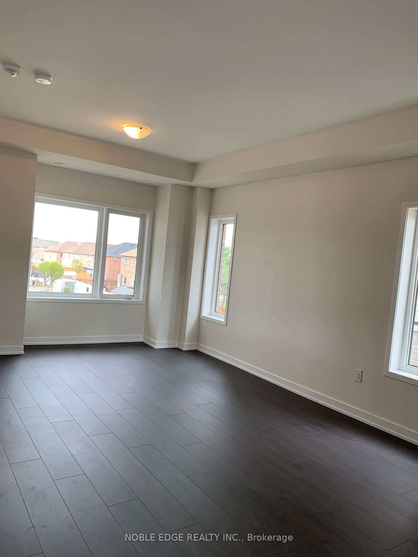 28 Stella Cres Property Photo 21