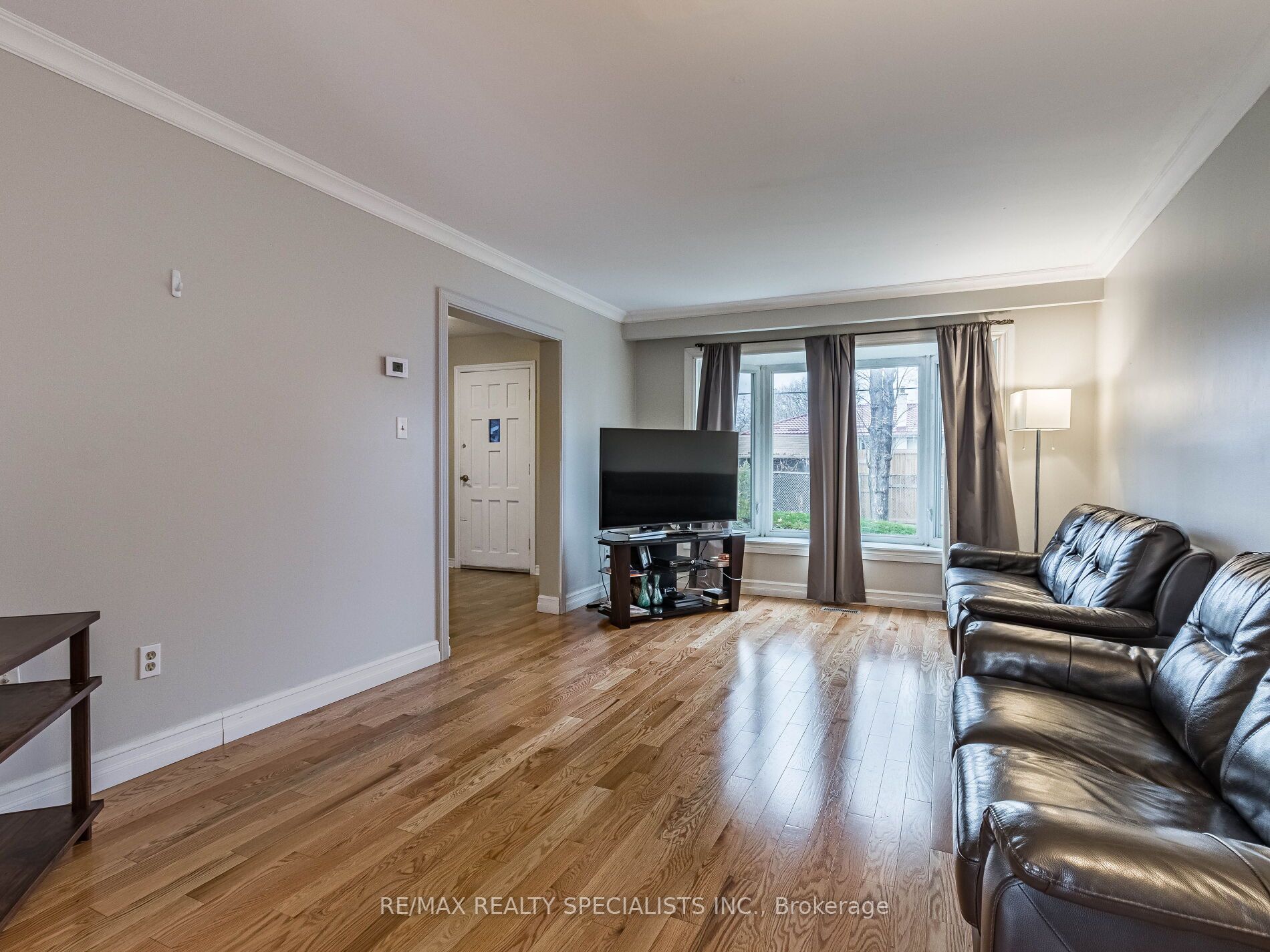 5475 Lakeshore Rd 10 Property Photo 15