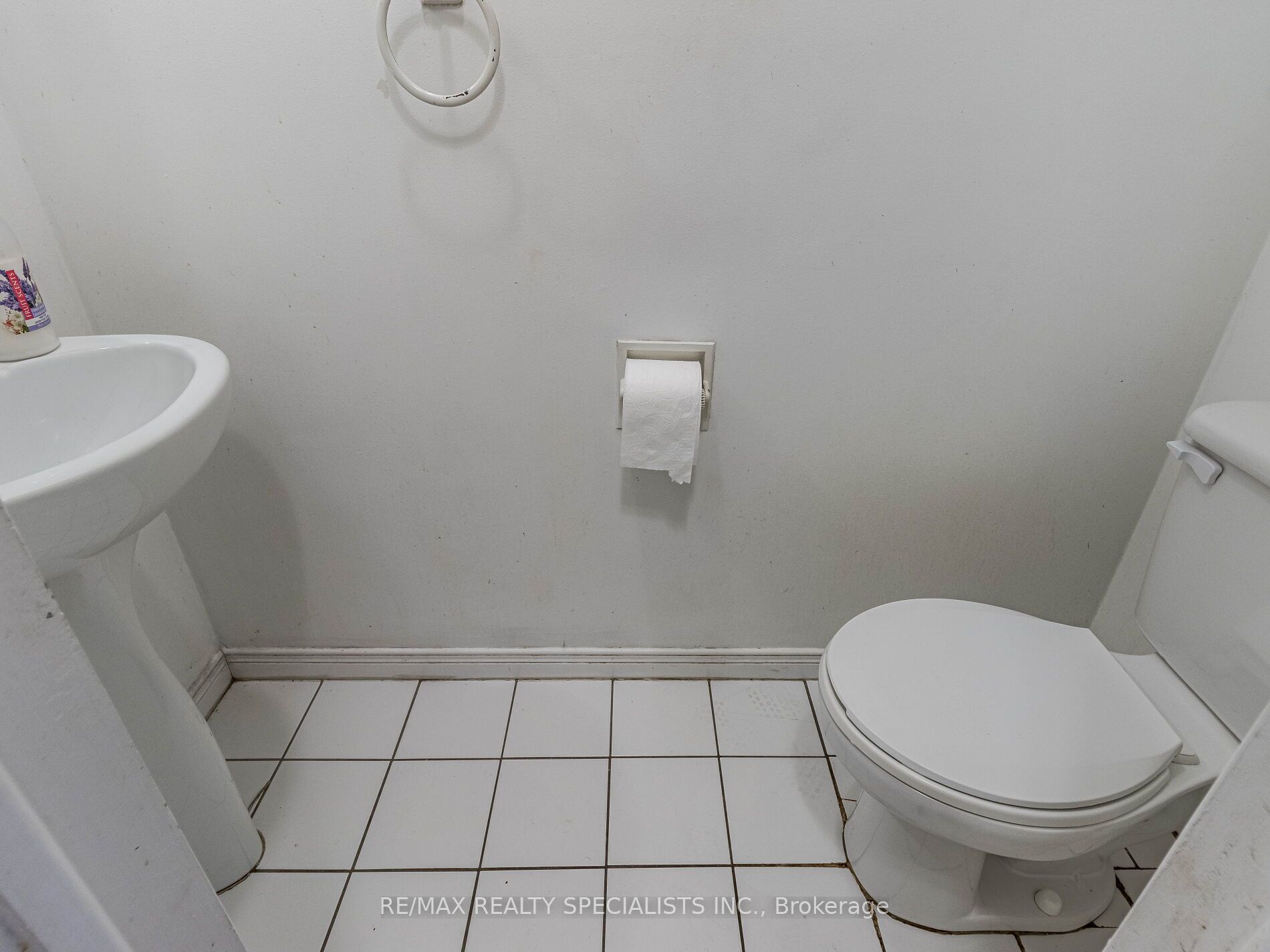 5475 Lakeshore Rd 10 Property Photo 17