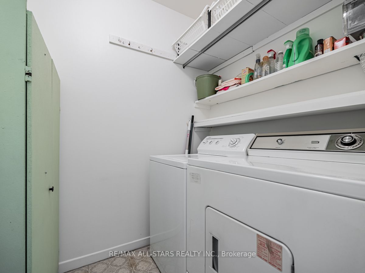 75 Emmett Ave 9 Property Photo 30