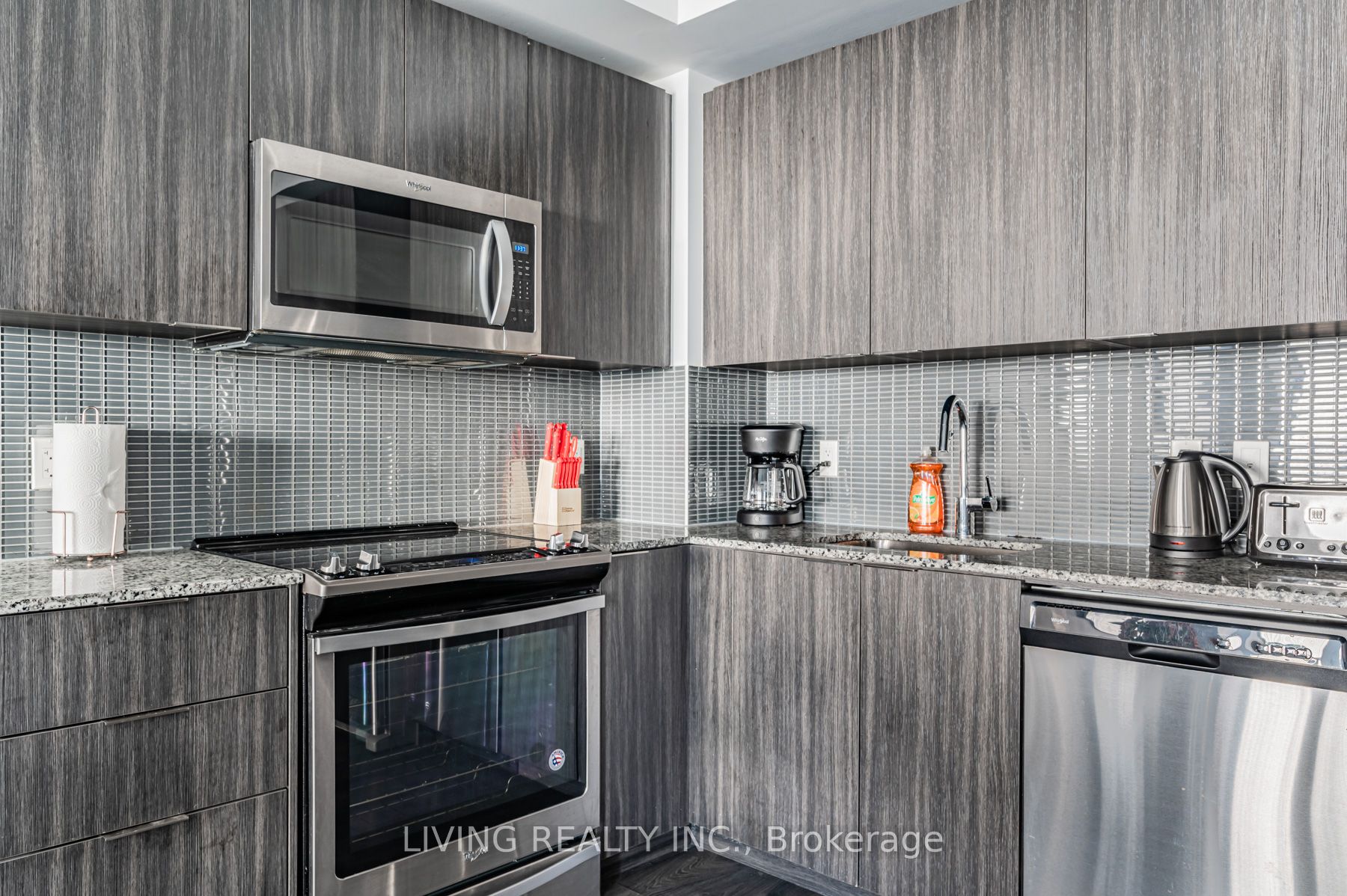 30 Shore Breeze Dr 26 Property Photo 2