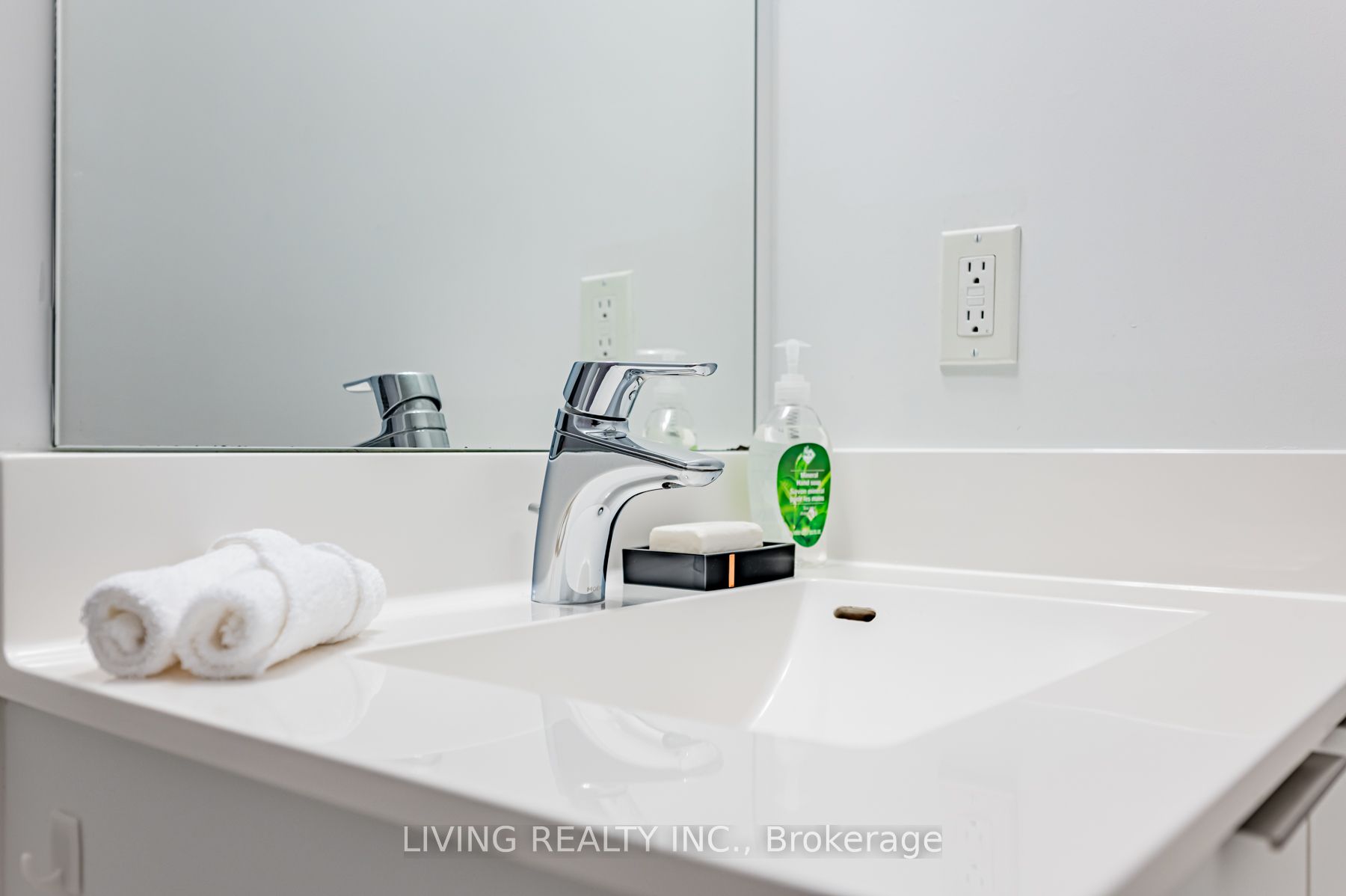 30 Shore Breeze Dr 26 Property Photo 11