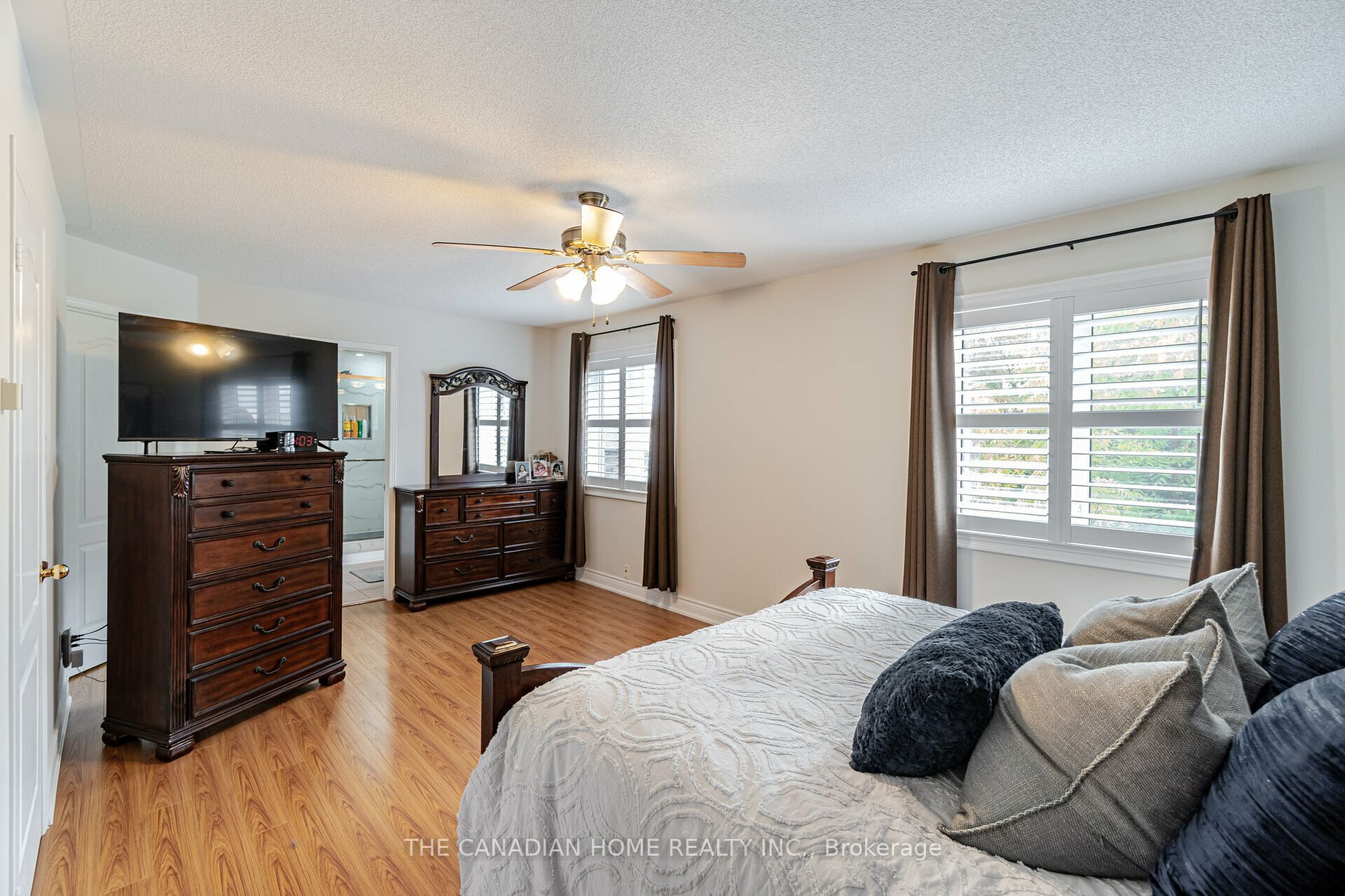 6356 Newcombe Dr Property Photo 20