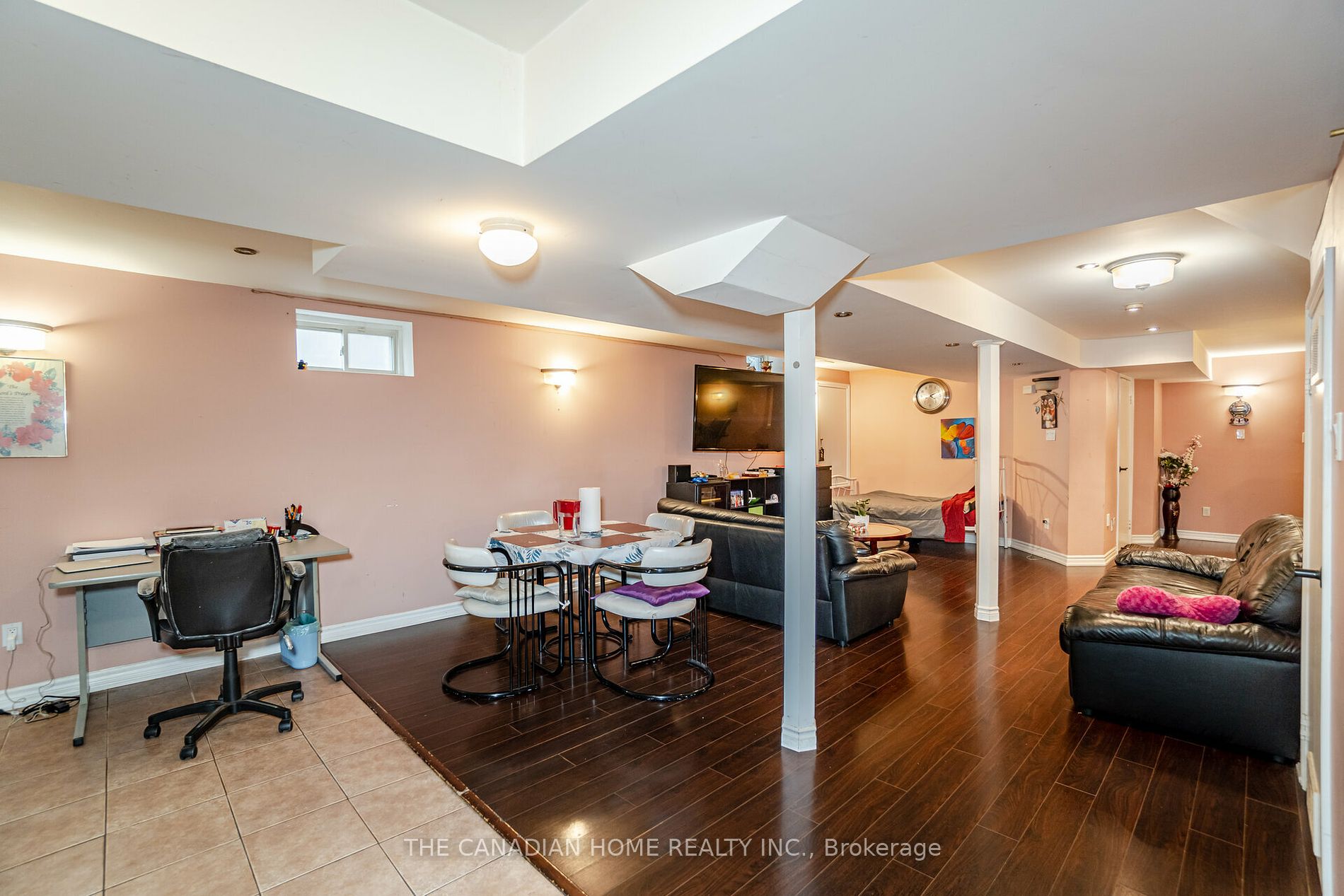 6356 Newcombe Dr Property Photo 31